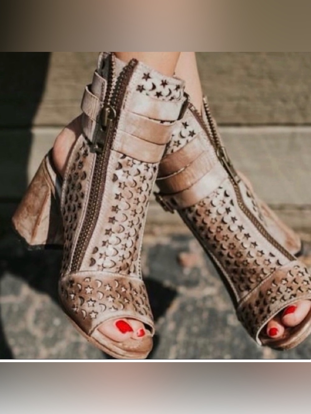 Freebirds Theresa Moons Stars Heels Genuine Leather Taupe Size 7 boho Freebird
